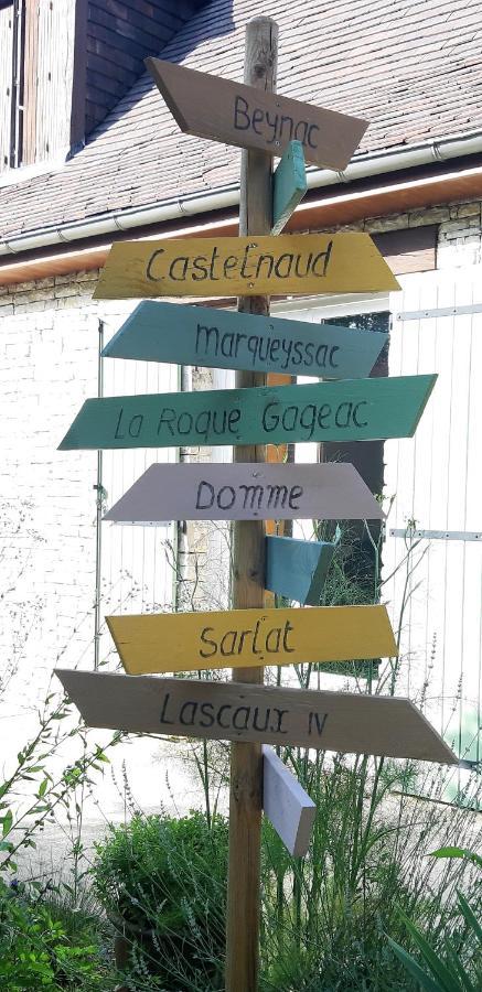 Aux Couleurs D'Esteil Sainte-Nathalène Kültér fotó